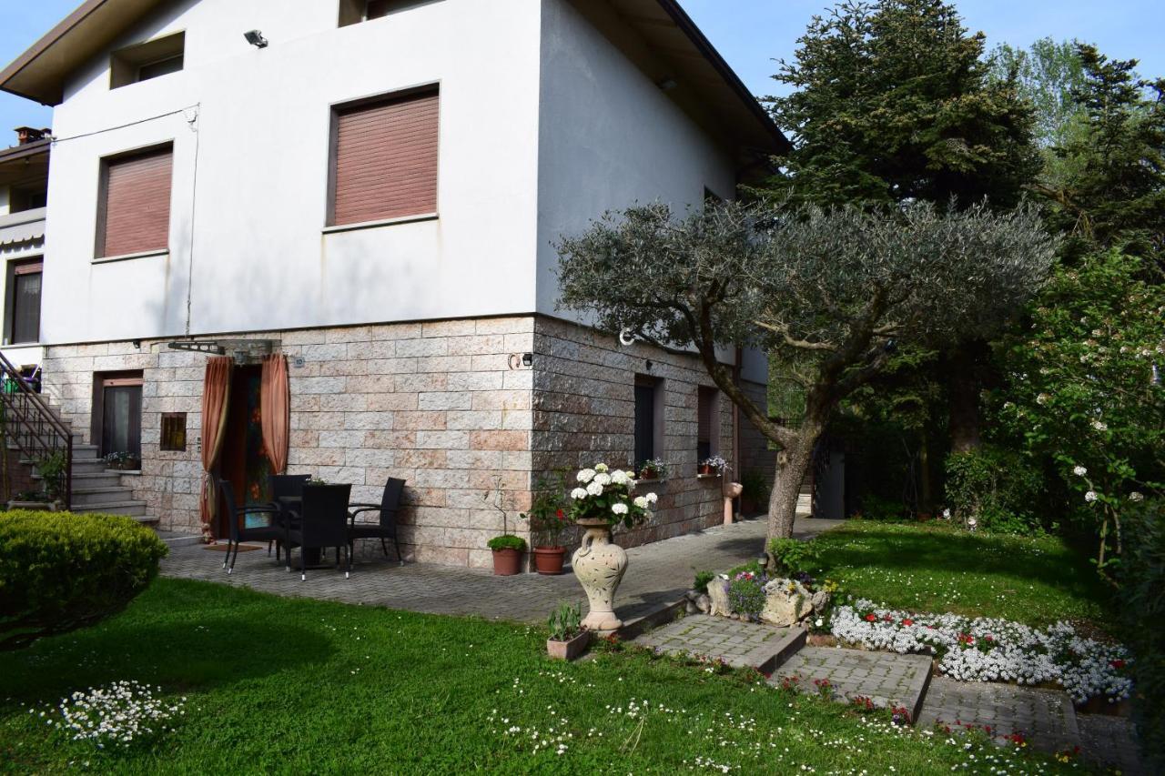 Casa Belvedere Monzambano Exteriör bild